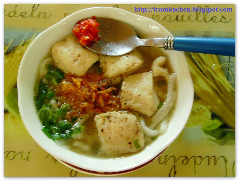 Tập tin:Banh canh ca.jpg