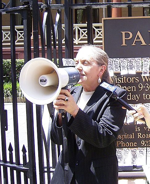 File:Lee Rhiannon NSWprotest 20051102.jpg