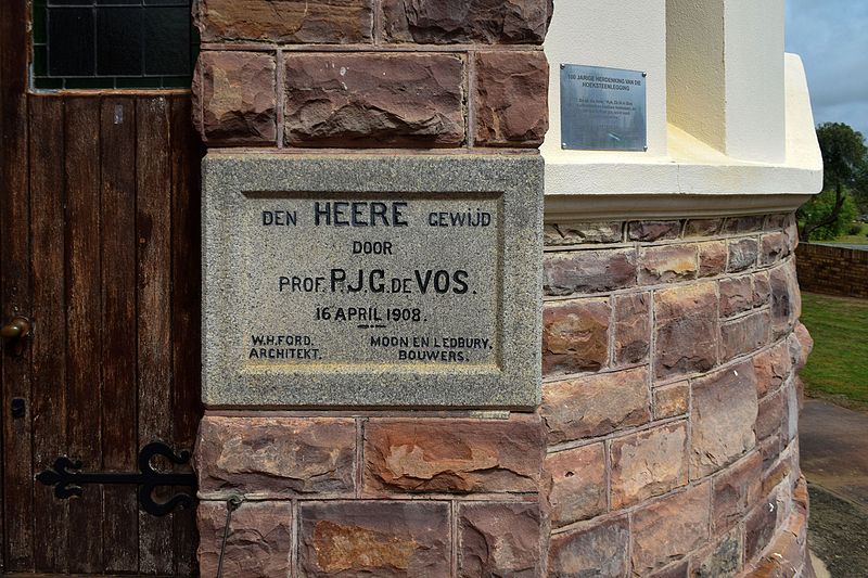 Lêer:Hoeksteen, NG kerk Aurora, Gert du Plessis.jpg