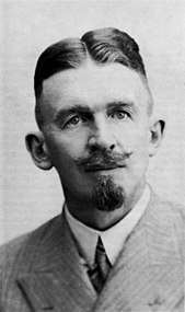 Prof. Wicus du Plessis (1897–1968), nog 'n agterkleinseun, was 'n akademikus, regsgeleerde, ekonoom en politieke denker, wat sy tyd ver vooruit was; vandaar sy bynaam "Profeet van Potchefstroom".