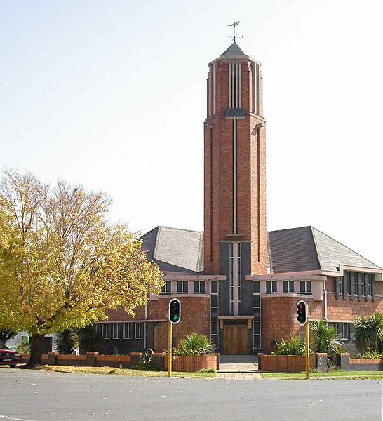 Lêer:NG kerk Harrismith Johan Lourens.JPG