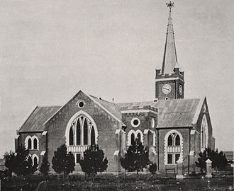 Zastron se NG kerk, afgeneem omstreeks 1917, sowat twee jaar nadat dit op 15 Januarie 1915 ingewy is.