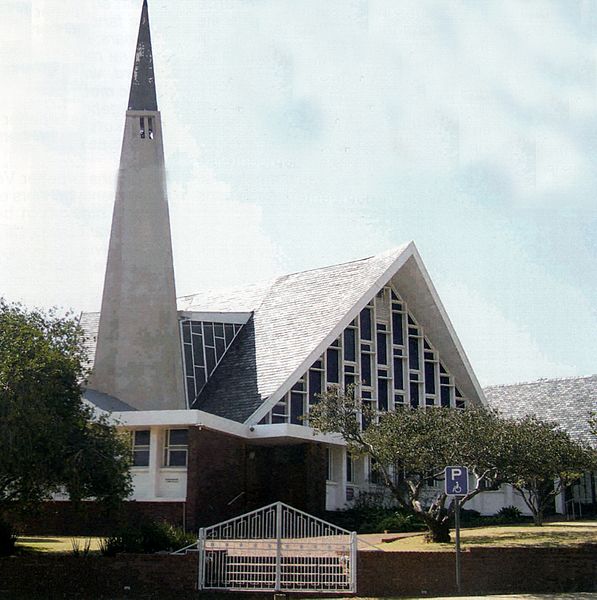 Lêer:Gereformeerde kerk Roodepoort, Van Seringboom tot Kerkgebou.jpg