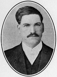 Dr. Casparus de Wet, Steynsburg 1917–1923, Bloemfontein 1923–1925, professor Teologiese Skool Potchefstroom 1925–1946.