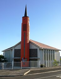 1965:Die gebou van die eertydse NG gemeente Boston. Ds. J.J.C. Visser het die hoeksteen op 10 April 1965 gelê.