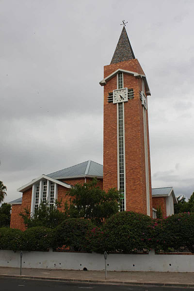 Lêer:NG kerk Windhoek Alta Griffiths.jpg