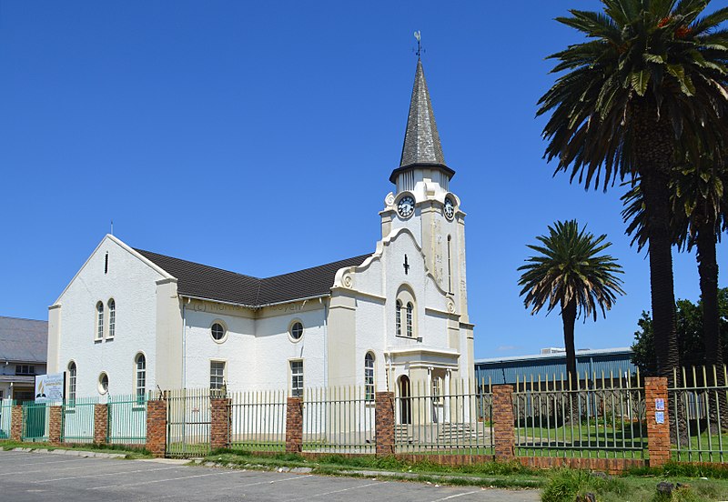 Lêer:NG kerk Germiston, Morné van Rooyen, 31 Desember 2017.jpg