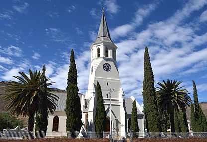 Die NG kerk op Victoria-Wes is omstreeks 1850 opgerig met 'n strooidak, wat omstreeks 1880 deur 'n sinkdak vervang is.