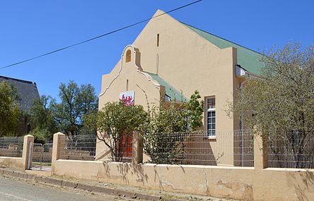 Die Gereformeerde kerk Noupoort is in 1938 in gebruik geneem en het die plaaslike Gereformeerde gemeente van sy ontstaan in 1950 tot sy ontbinding in 2002 gedien.