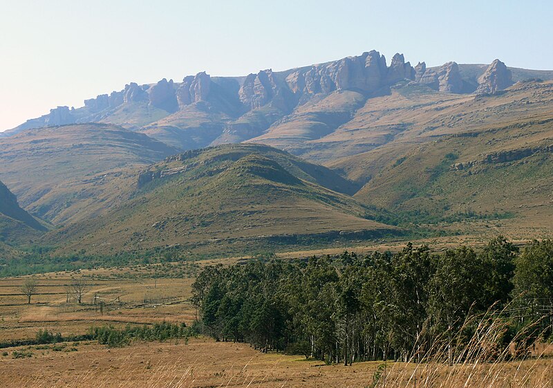 Lêer:Drakensberg by Elliot.jpg