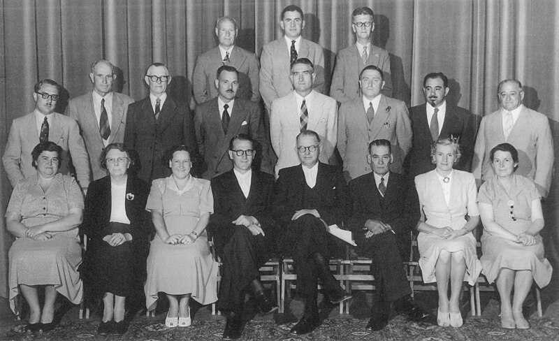 Lêer:Feeskomitee NG gemeente Montagu 1954.jpg