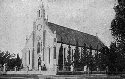 Tulbagh se ou NG kerkgebou, afgeneem omstreeks 1942. Dié kerk is gebou toe die kerk van 1743 te klein geword het.