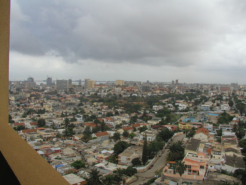 ስዕል:Luanda01.JPG