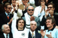 بكنباور يرفع كأس العالم لاعبًا عام 1974م
