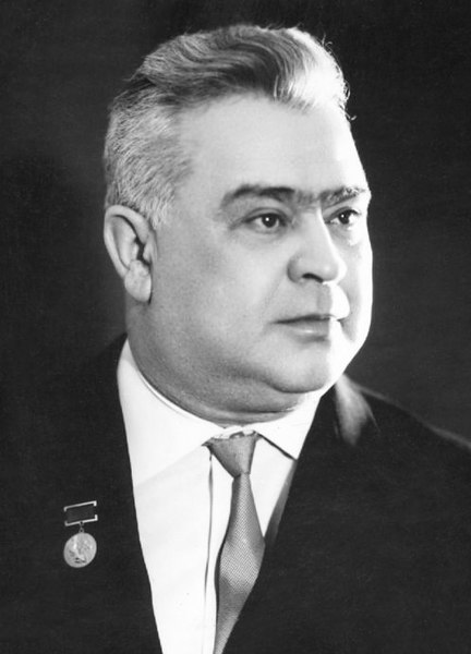 Fayl:Lütfəli Abdullayev.jpg