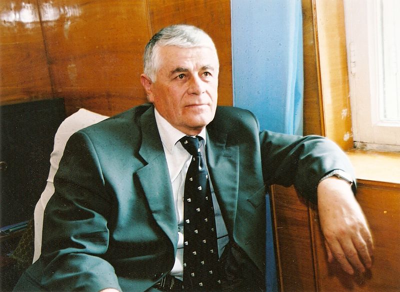 Fayl:Əhməd İsayev.jpg