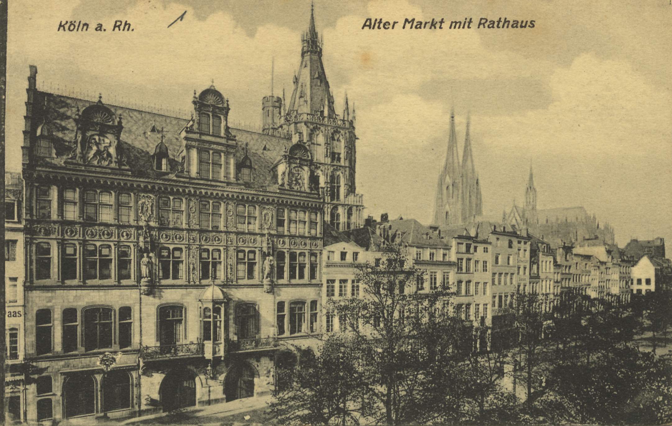 Köln a. Rh., Alter Markt mit Rathaus.jpg