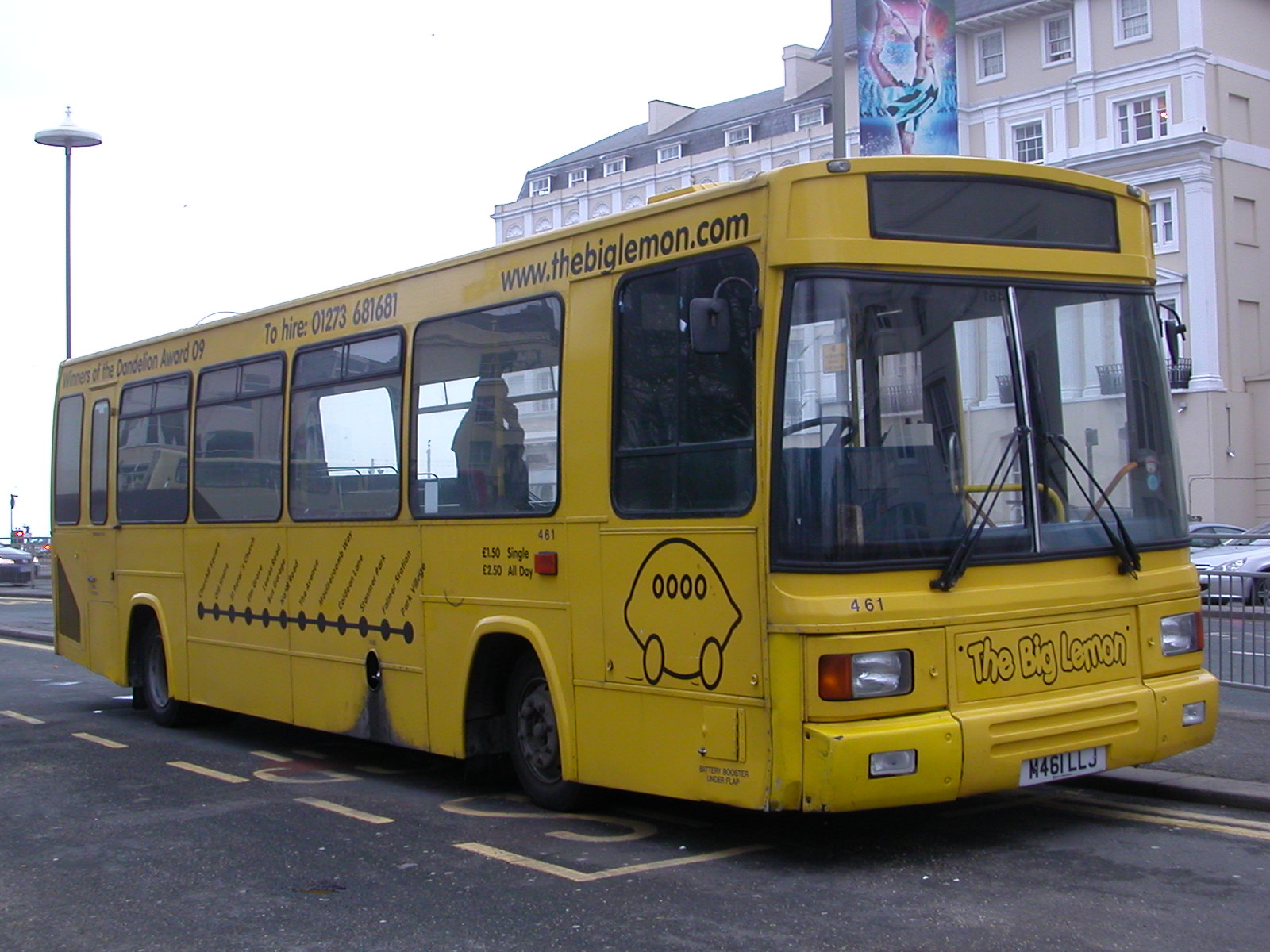 lemon bus