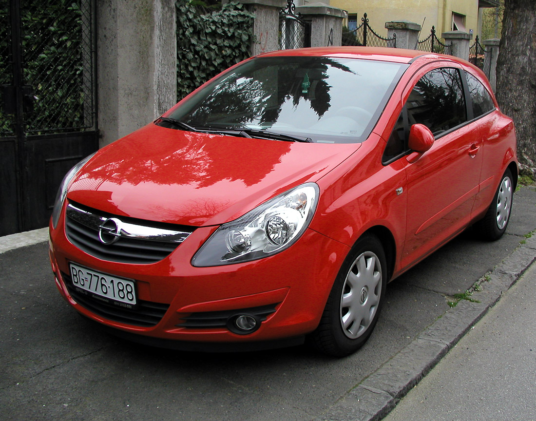 2007_Opel_Corsa_D_01.jpg