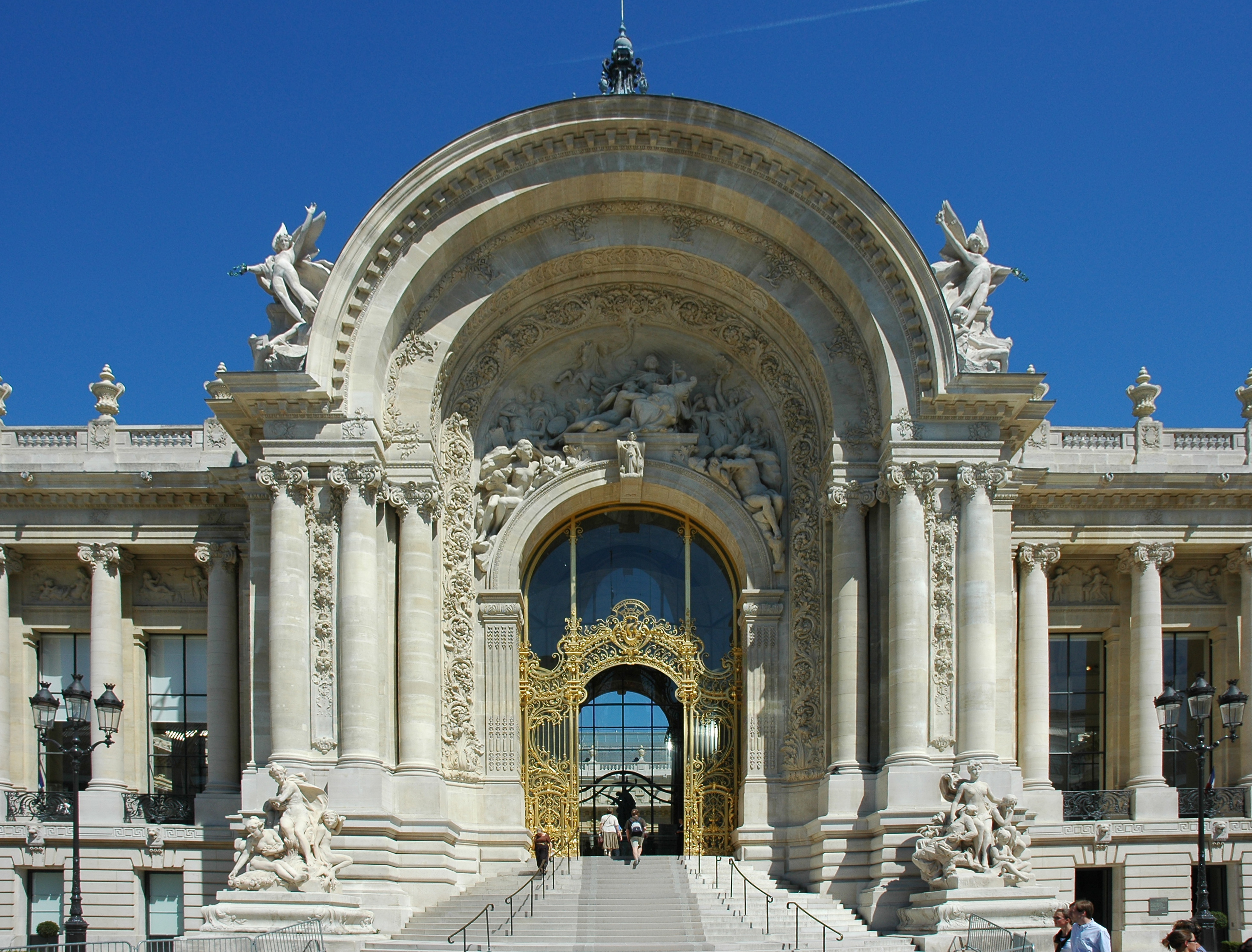 File:France Paris Petit Palais renove Entree 02.jpg - Wikimedia Commons