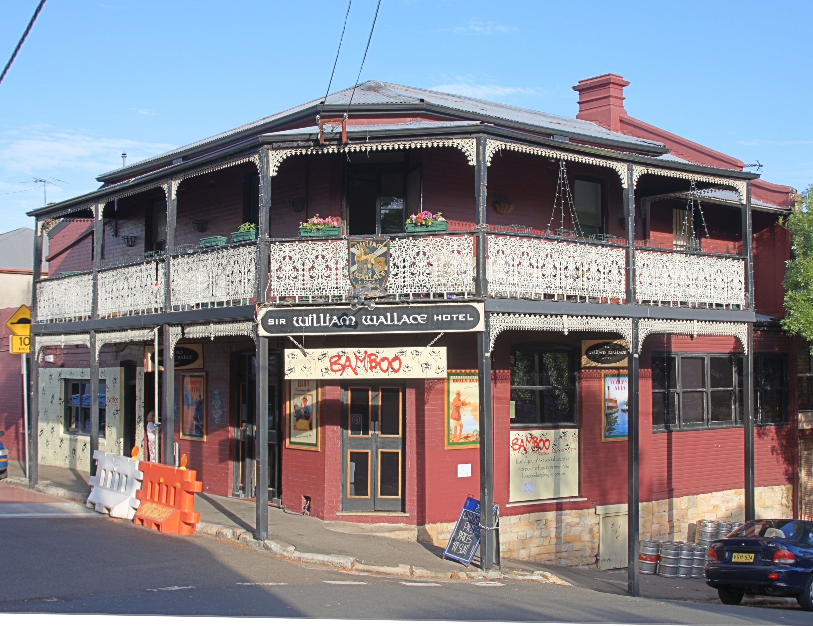 wallace hotel