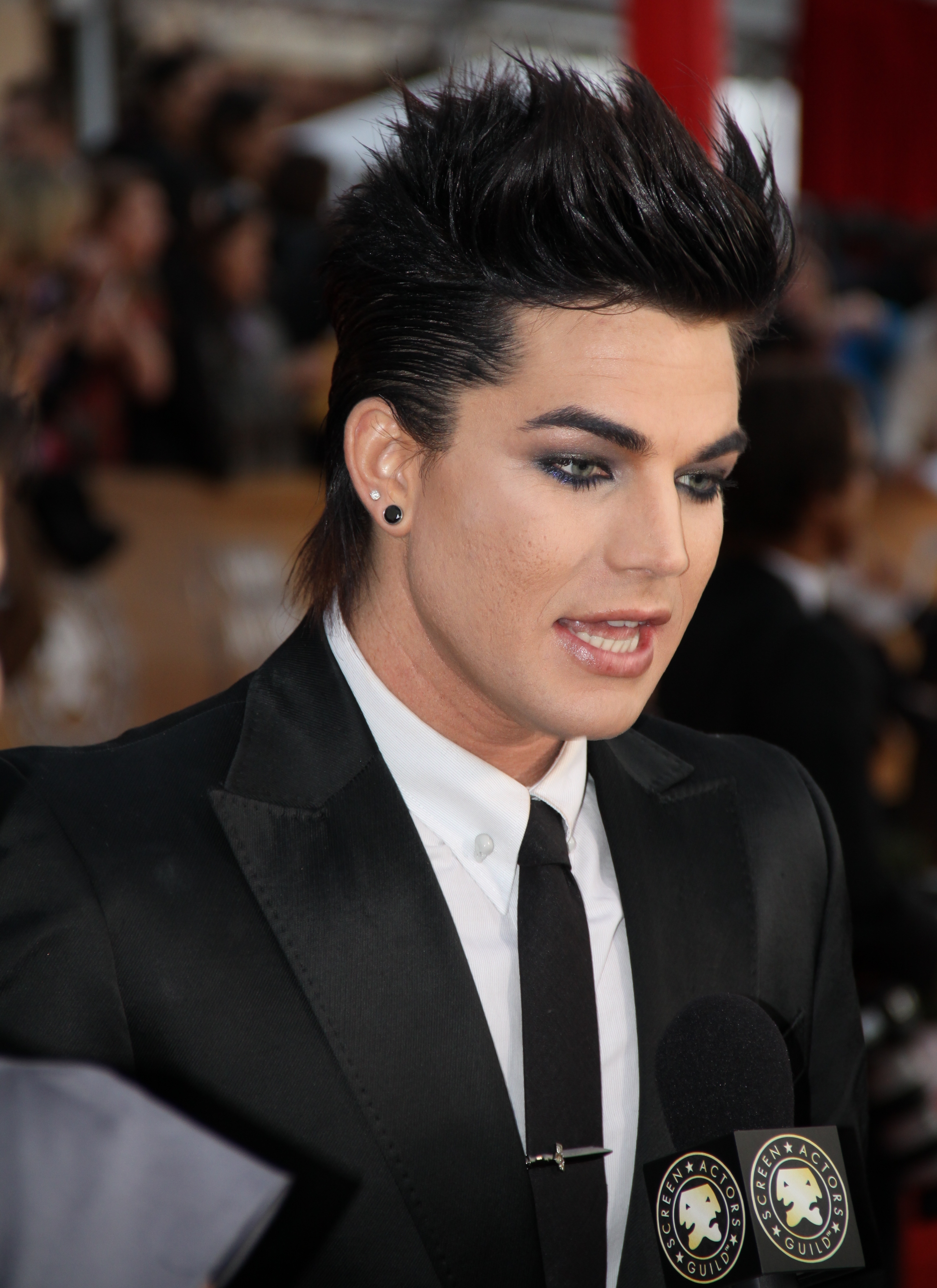 ADAM LAMBERT - Wikipedia, the free encyclopedia