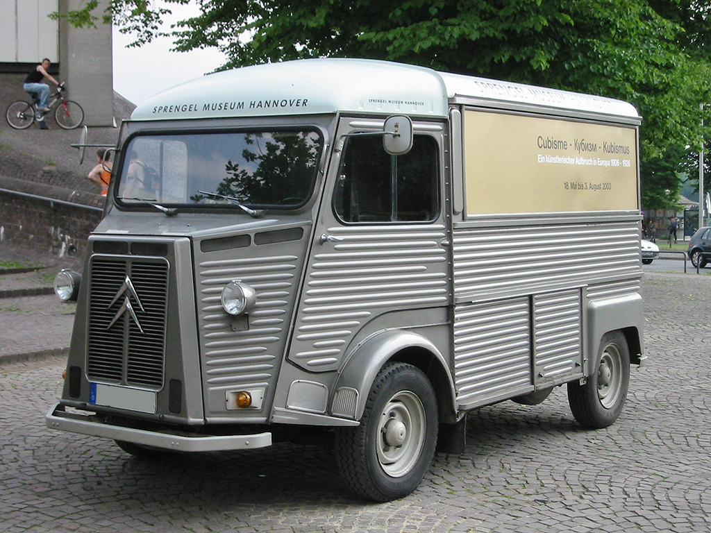 [Image: Citroen_hy_sst.jpg]