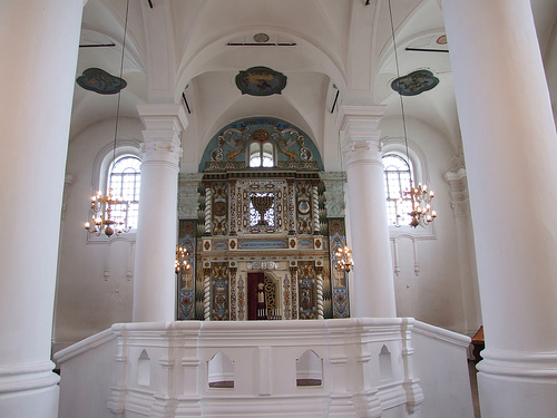 Bimah synagogue