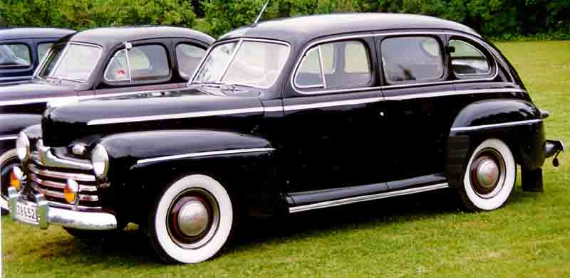  1946 Ford Model 69A 73B Super De Luxe Fordor Sedanjpg