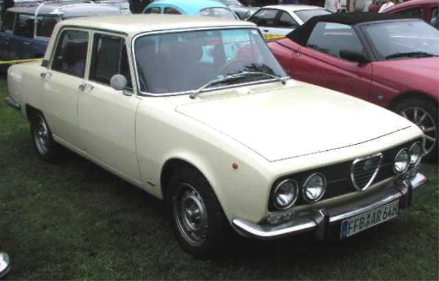 Alfa Romeo 2000