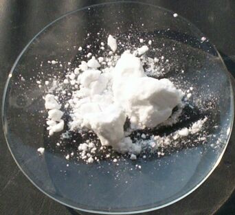 Trisodium phosphate hydrate.jpg