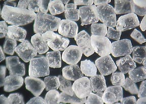 Salz ist nicht nur eine Zutat, sondern auch ein Regulator für den körpereigenen Wasserhaushaltes. Ein Natrium-Kalium Blend verbessert das intra- und extrazelluläre Verhältnis. 