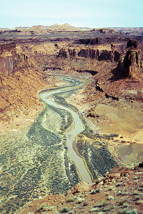 http://upload.wikimedia.org/wikipedia/commons/1/14/Dirty_devil_river.jpg