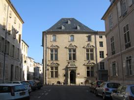 Hôtel de Lillebonne.