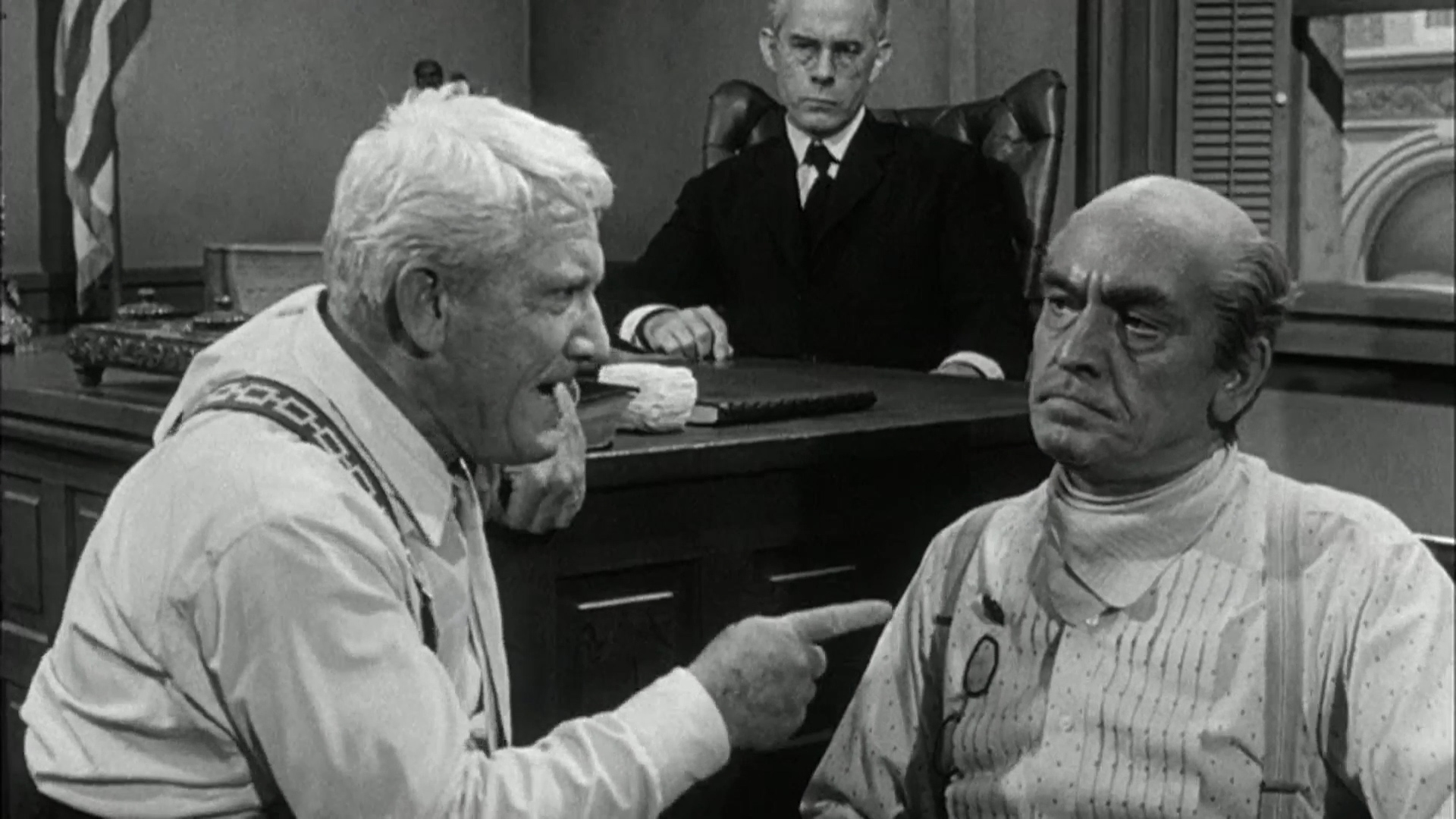 Harry Morgan as the judge, Spencer Tracy as Dr...
