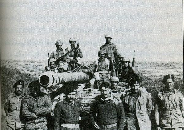 http://upload.wikimedia.org/wikipedia/commons/1/1a/Kuwaiti_Army_1973.JPG