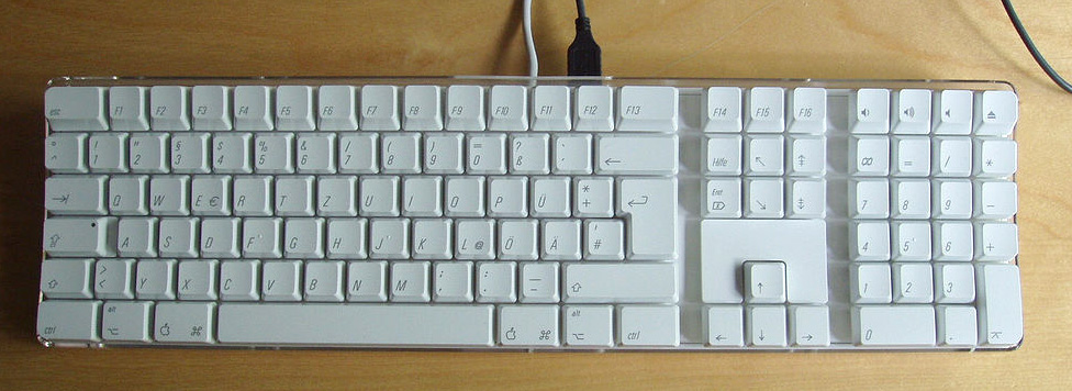 Apple Classic Keyboard