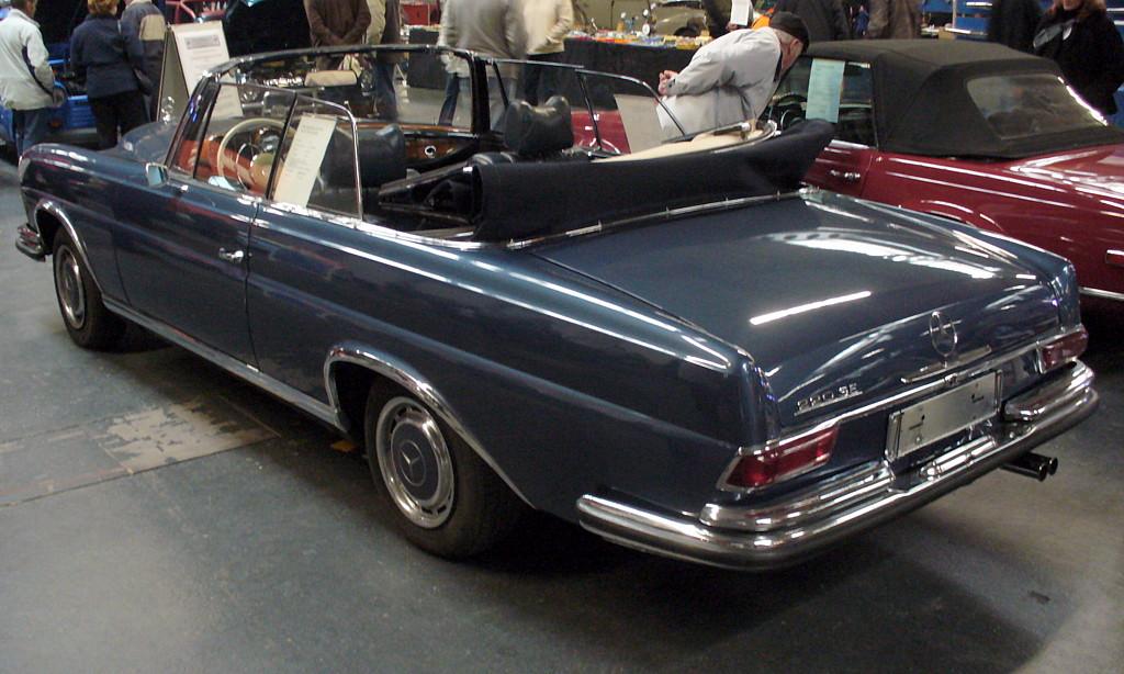 FileMercedesBenz W112C 220 SE Cabrio HeckJPG