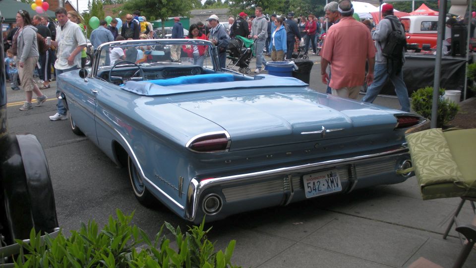 File1960 Oldsmobile 88 convertible rearjpg