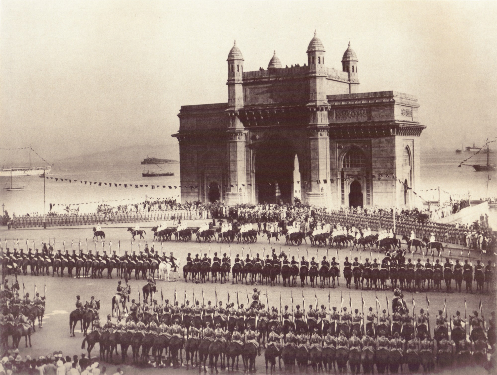 GATE WAY OF INDIA   1911