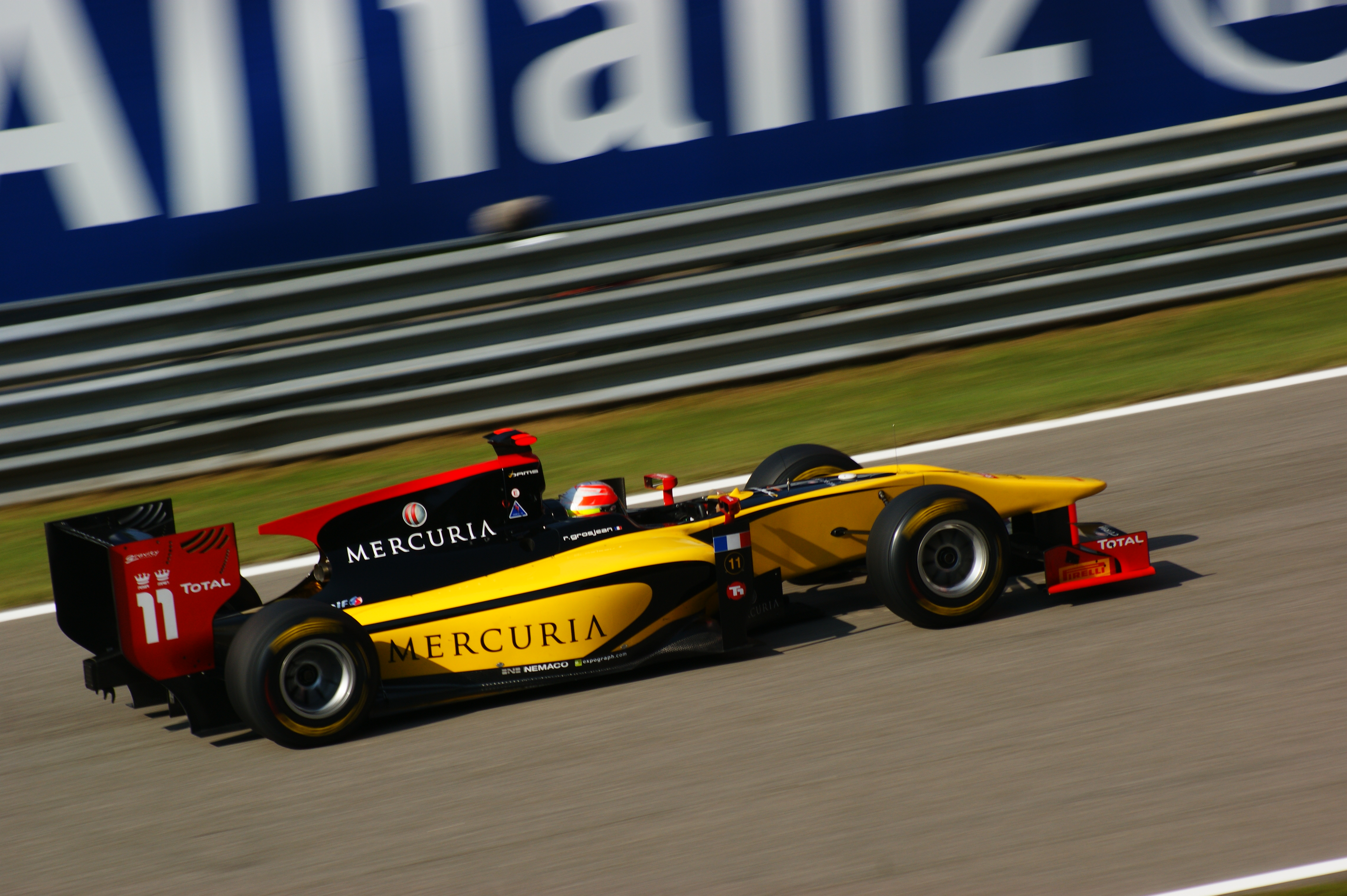 http://upload.wikimedia.org/wikipedia/commons/1/1e/R_Grosjean_Monza_2011.jpg