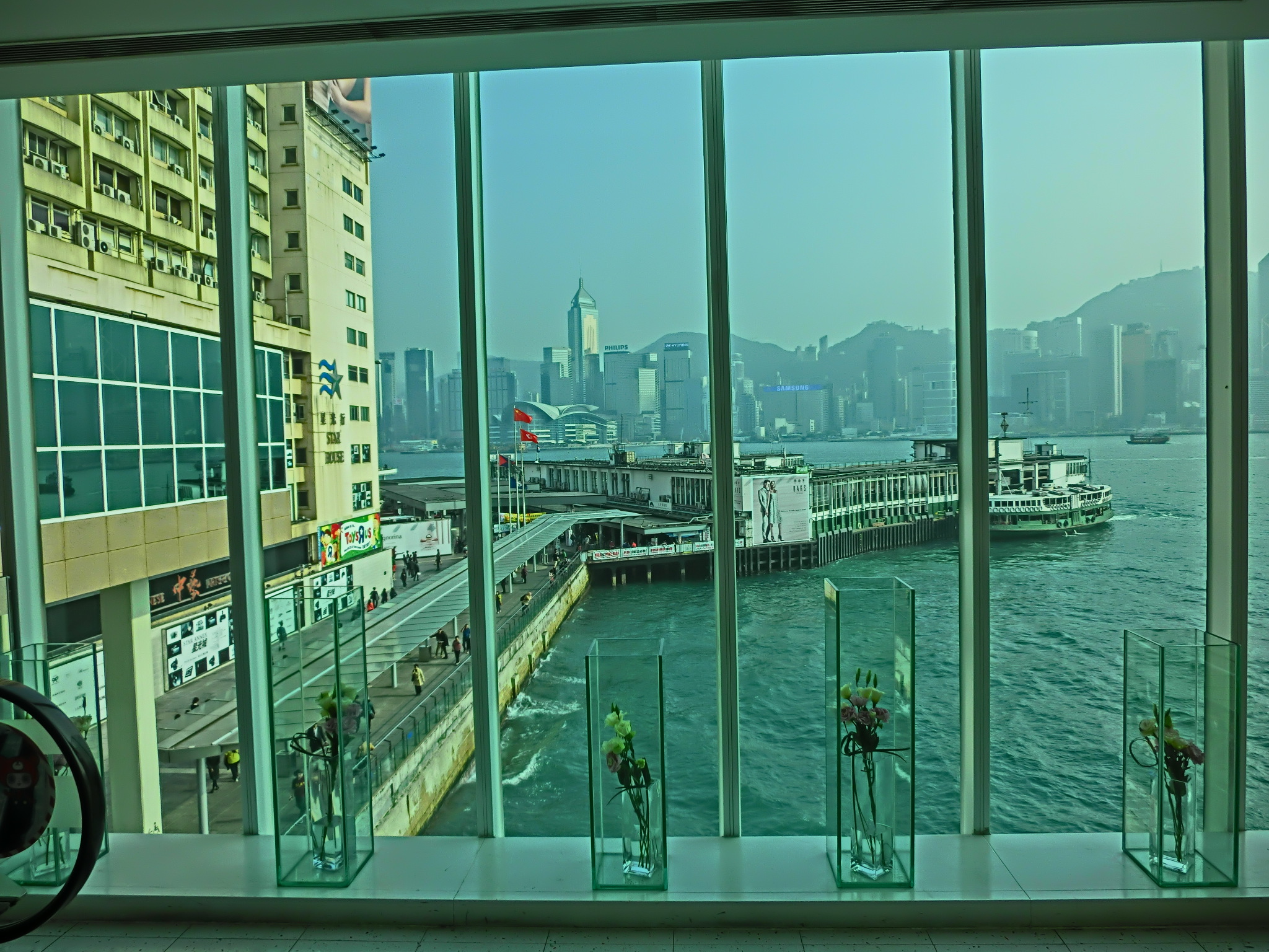 File:HK \u5c16\u6c99\u5480 TST \u6d77\u6e2f\u57ce Harbour City glass wall window view Victoria Harbour Star Ferry Piers Mar ...