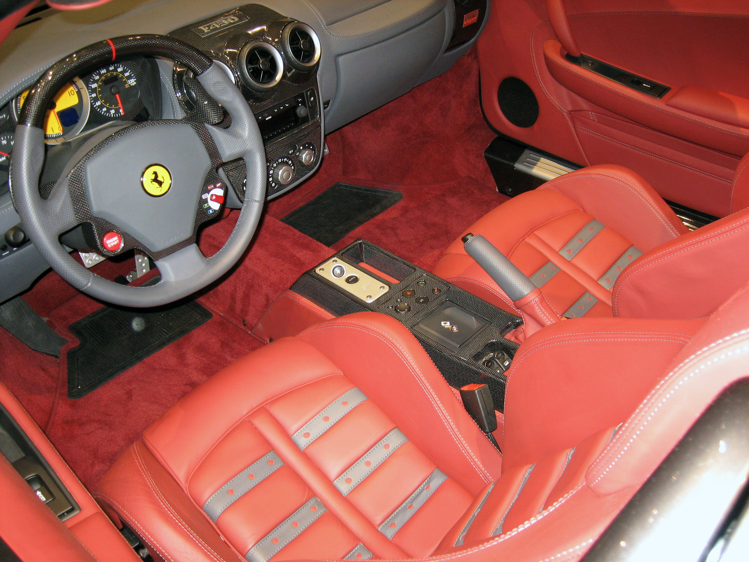 Chicago Autoshow on Tiedosto Ferrari F430 Interior At 2006 Chicago Auto Show Jpg