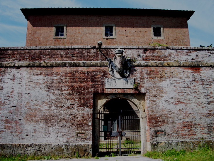 Descrizione Forte San Rocco Marina di Grosseto.jpg
