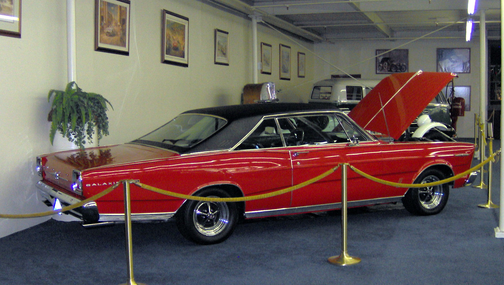 Ford Galaxie 427