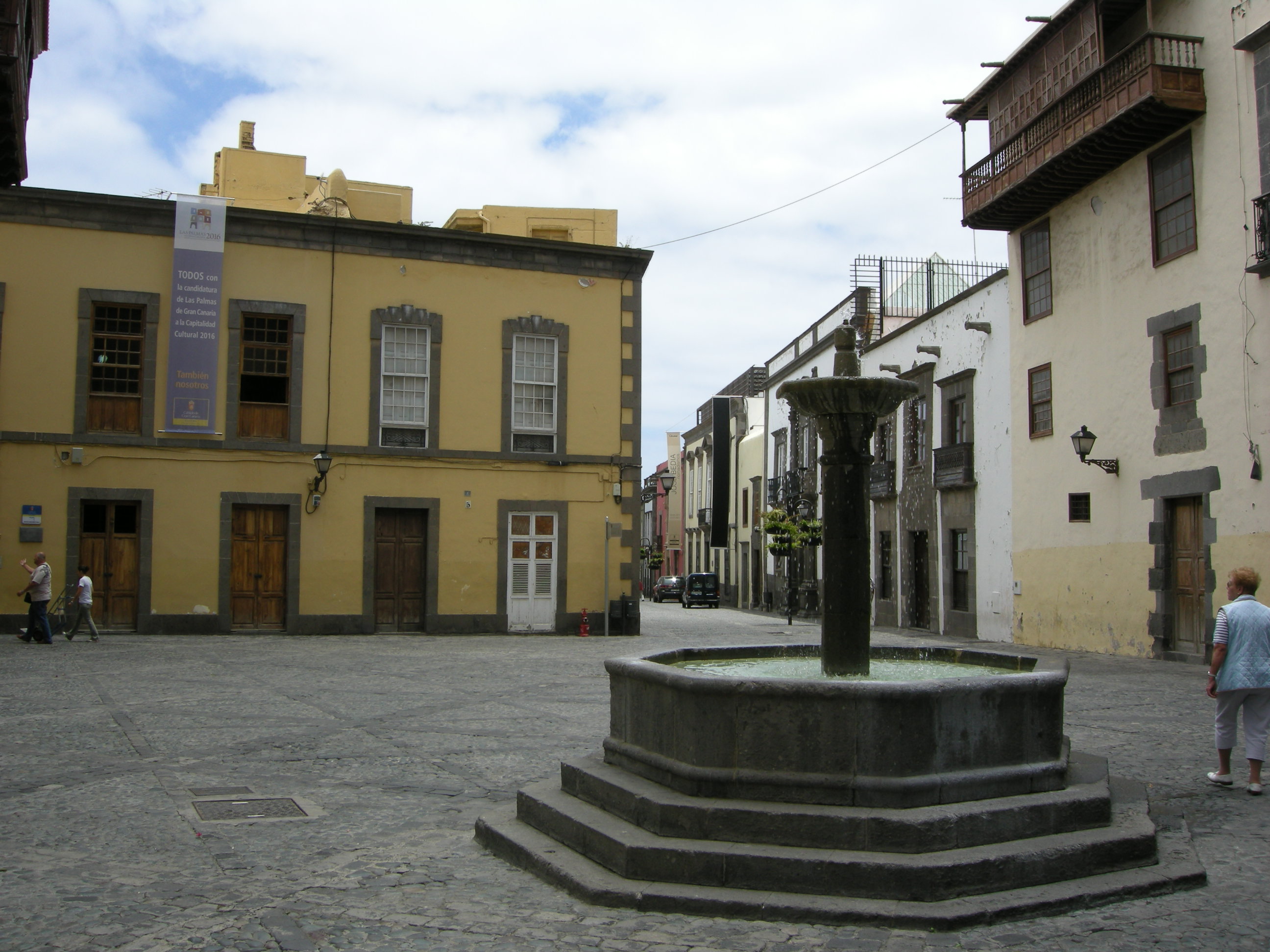 Las palmas, plaza del pilar nuevo 2.JPG