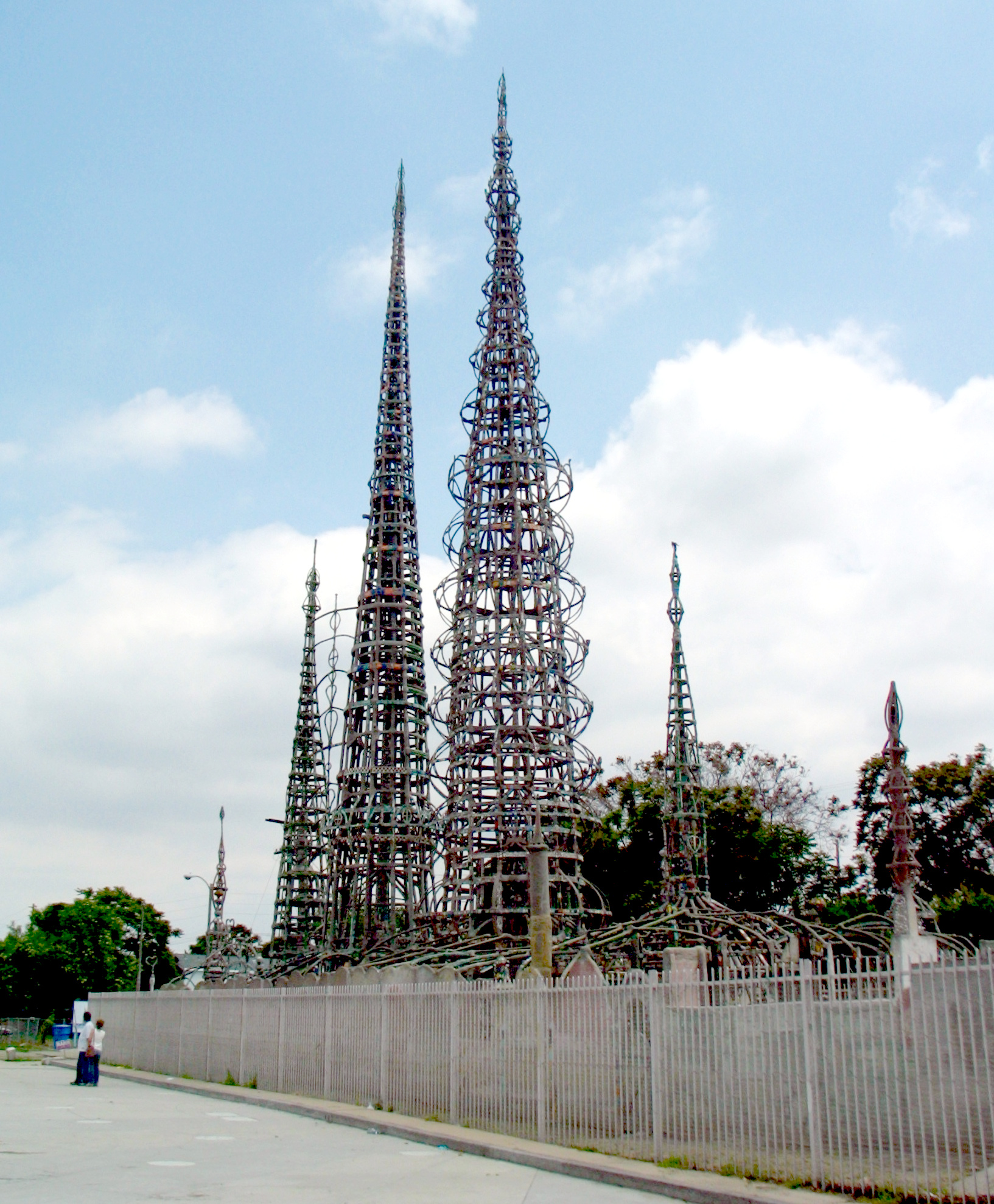 File:Watts-towers.jpg