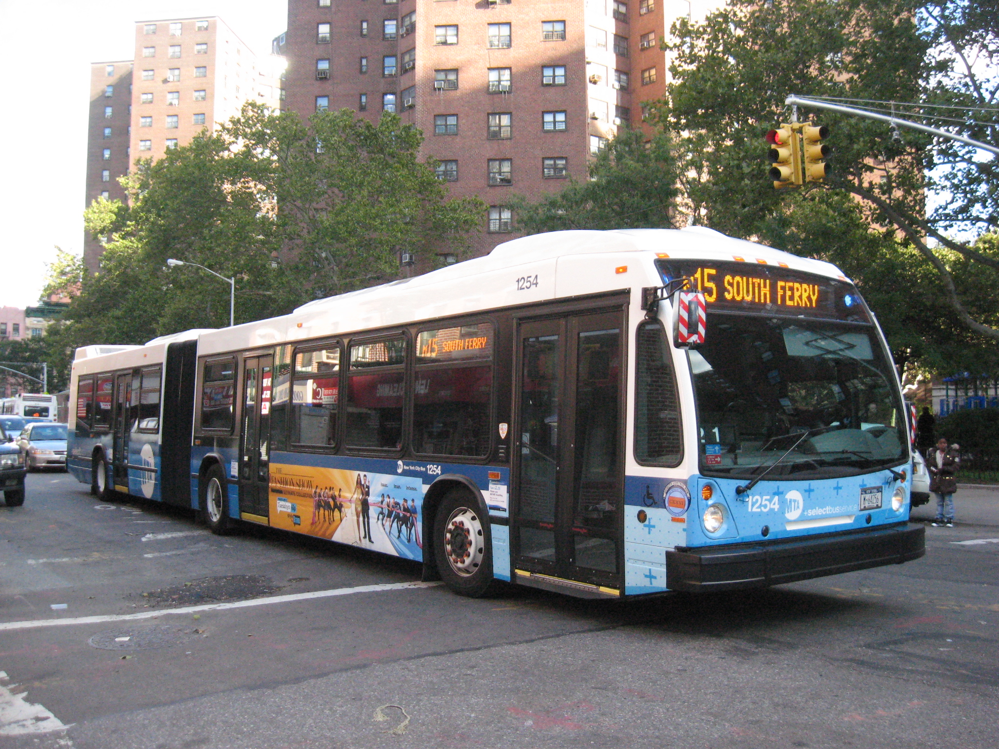 New_York_City_Transit_NovaBus_LFS_1254_M15_SBS.JPG