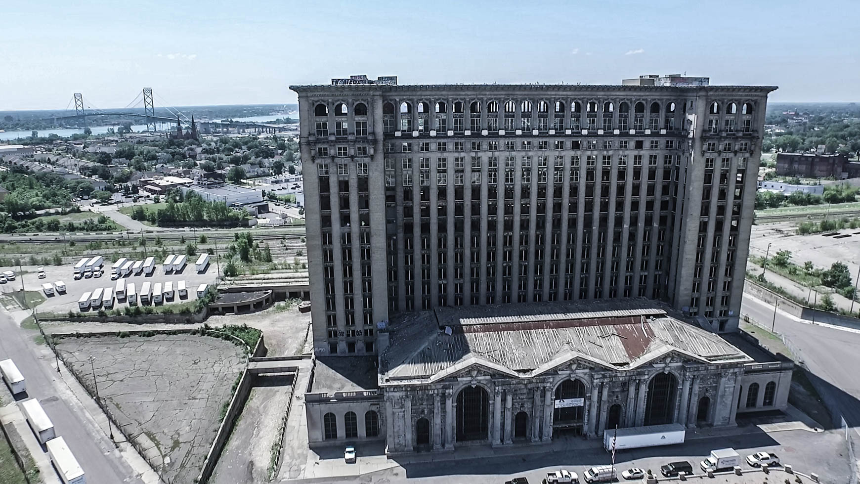 Girls Of Detroit Mile Telegraph John Michigan Ave Fort The Triangle Tmb