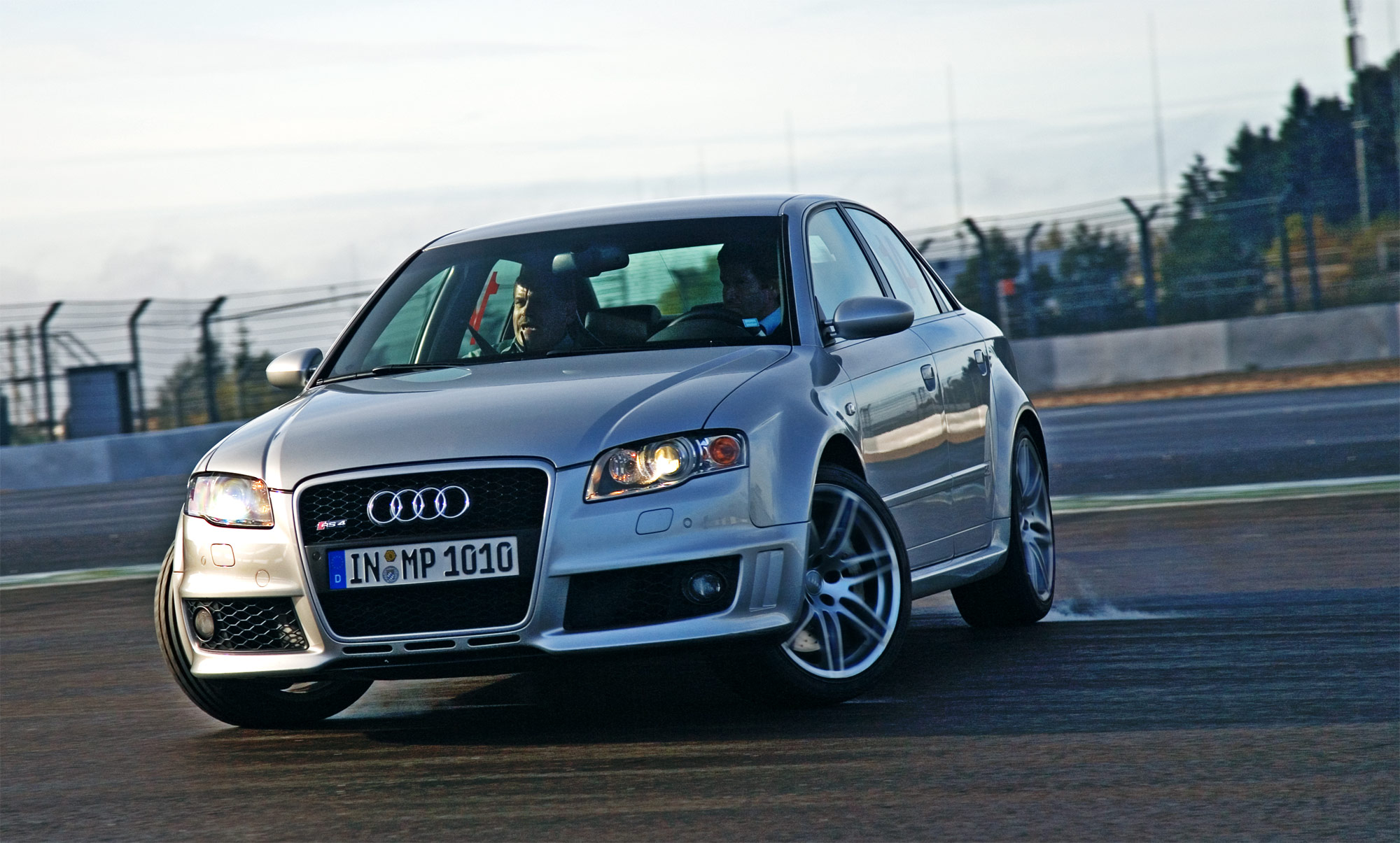 Audi Rs4 Images